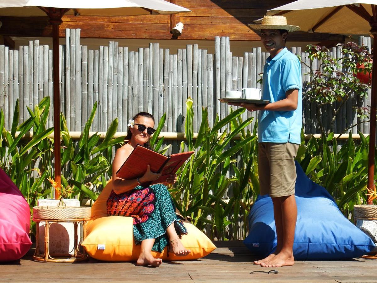 United Colors Of Gili Hotell Gili Meno Exteriör bild